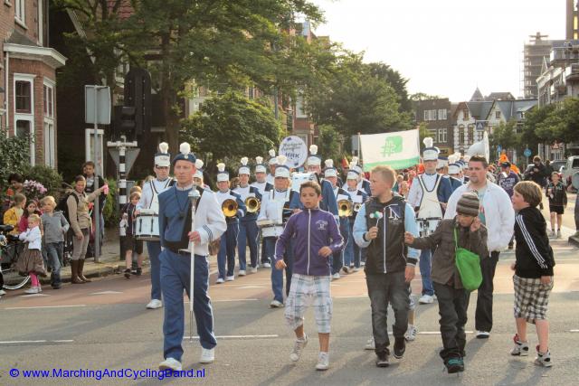 Intocht AvondVierdaagse Haarlem